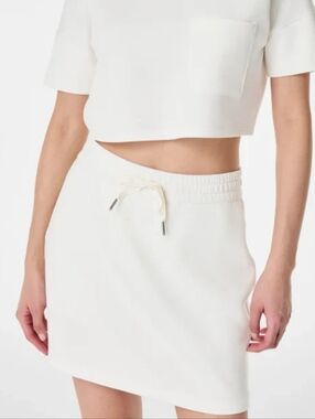 SPANX AirEssentials Mini Skort In White
